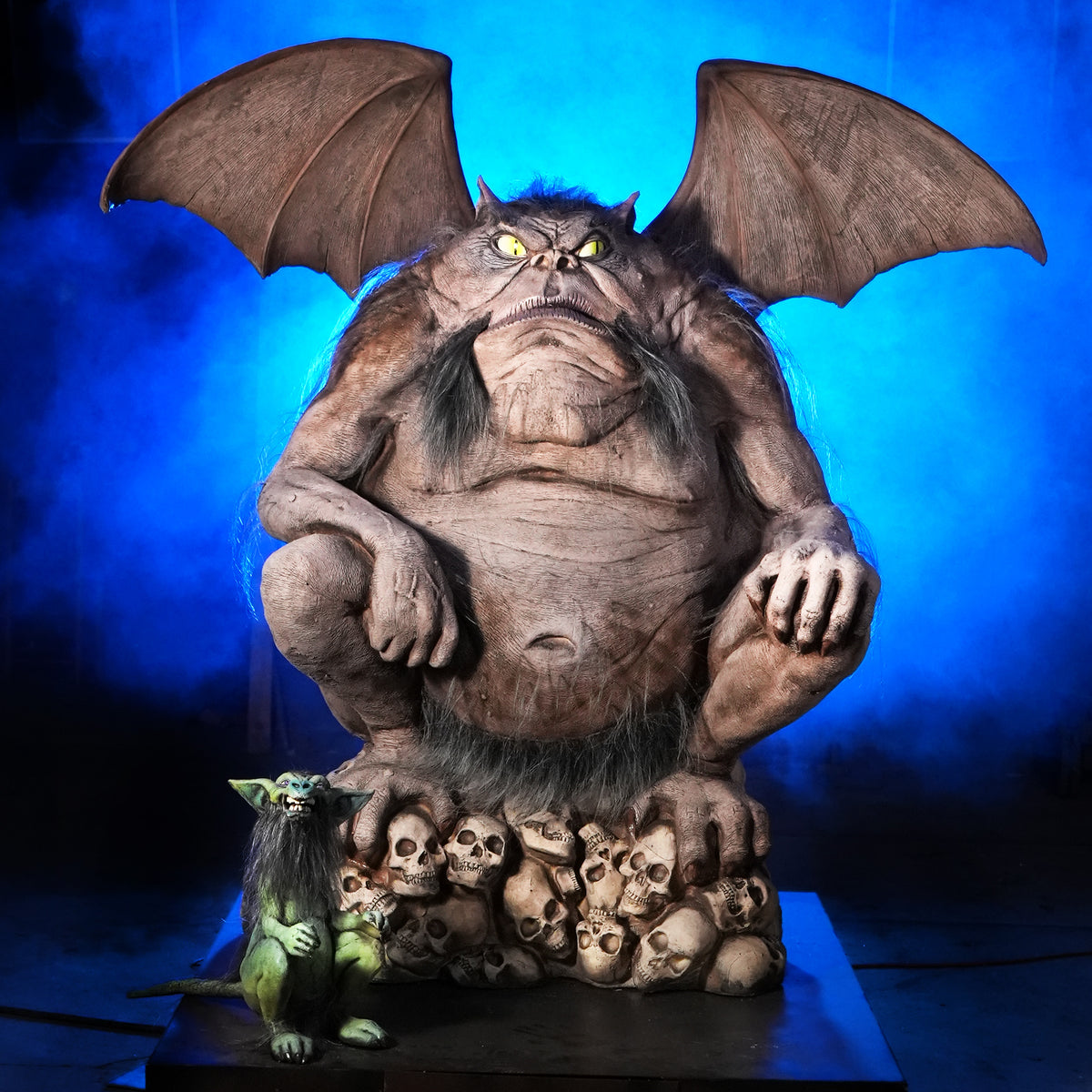 Grumpy Gargoyle and Bobo Animatronic Talk Back and Forth – Distortions ...