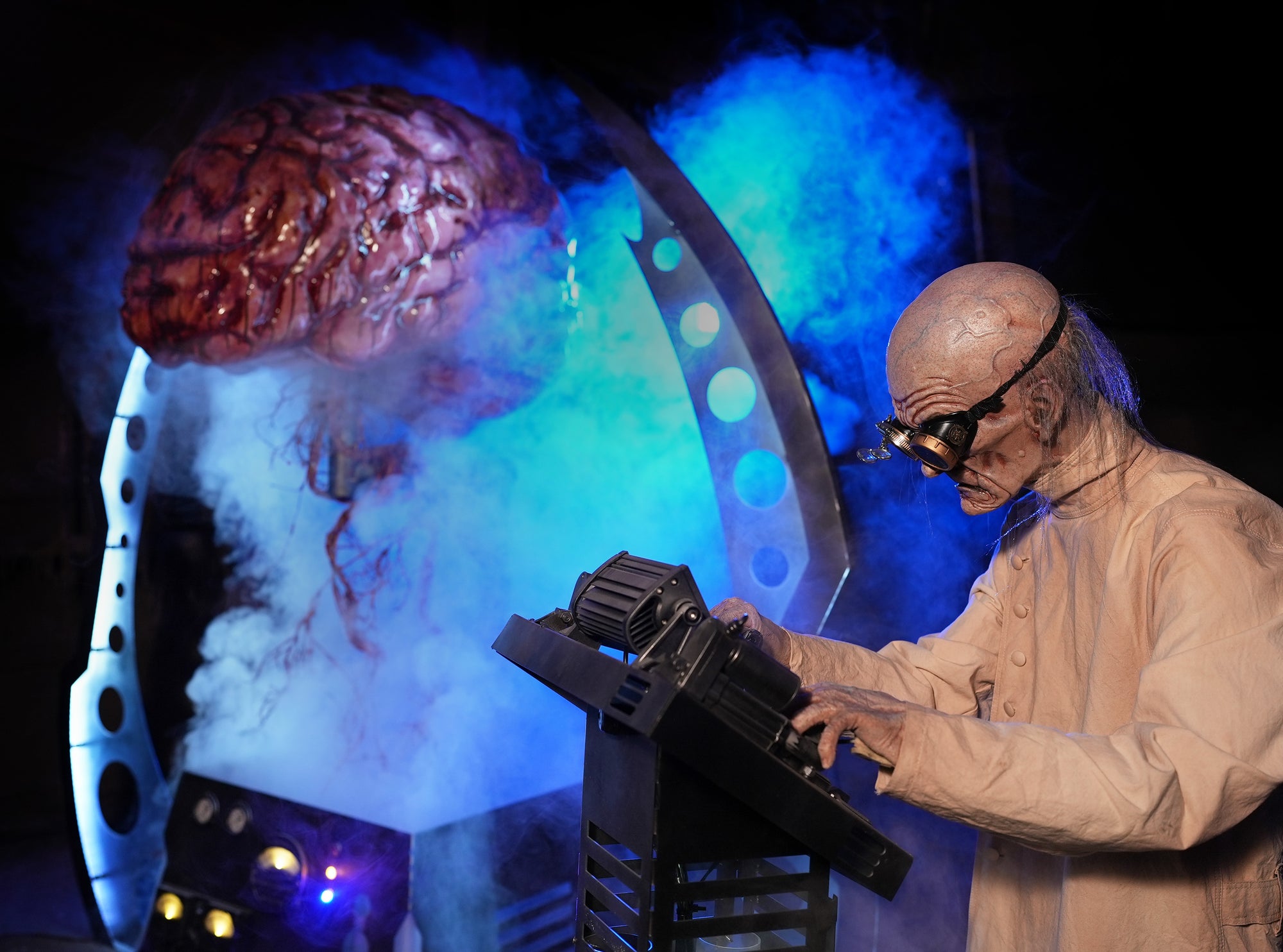 Mad Scientist Animatronic Prop For Sale By Distortions Unlimited