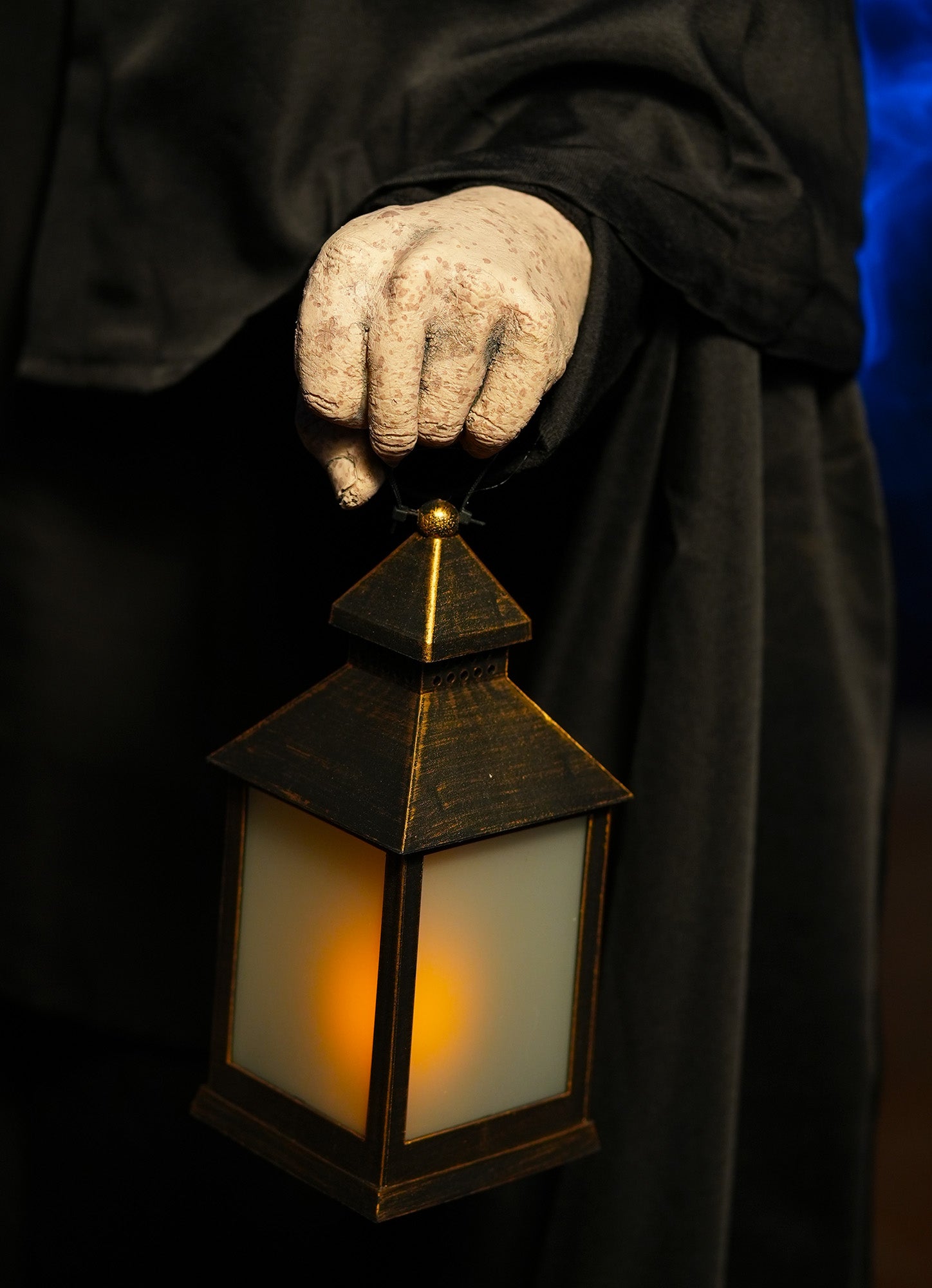 London After Midnight Life Size Standing Halloween Prop For Sale