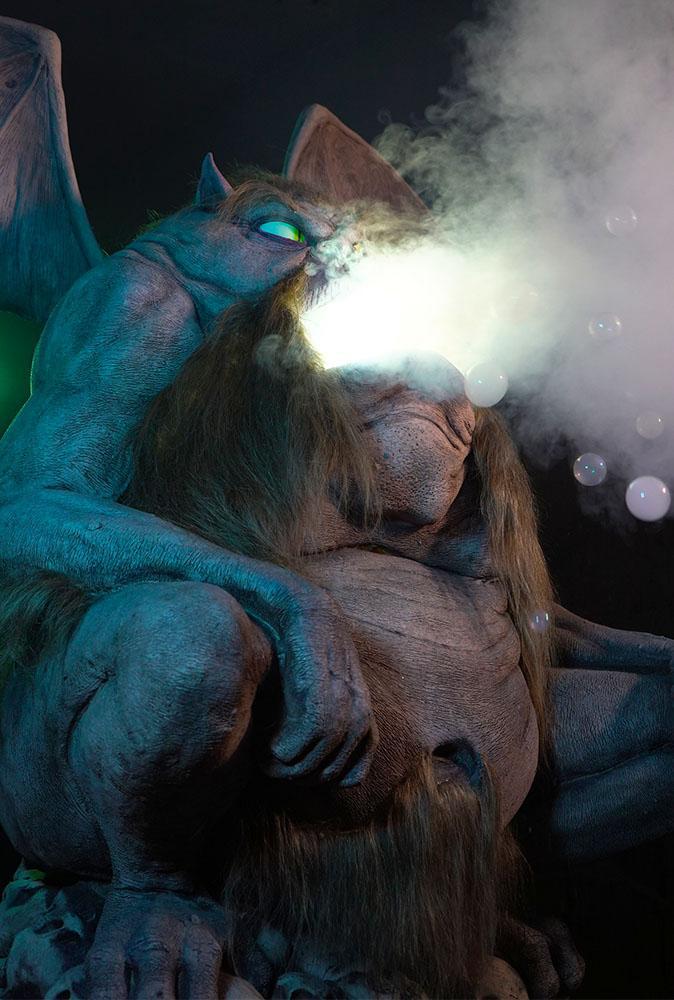 Fat Gargoyle Animatronic Prop for Halloween and Theme Parks ...