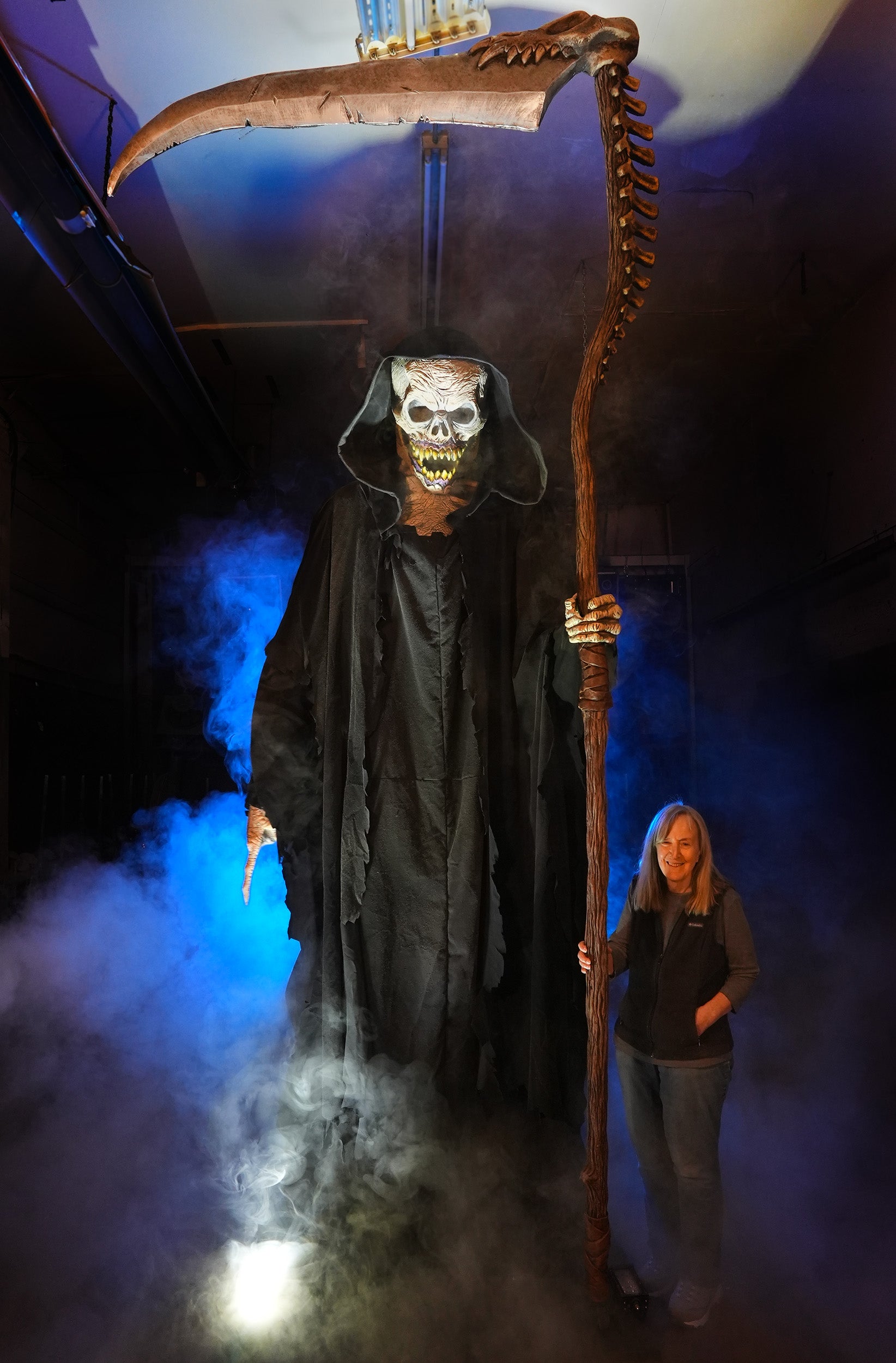 Grim Death Giant Reaper Animatronic Halloween Prop For Sale